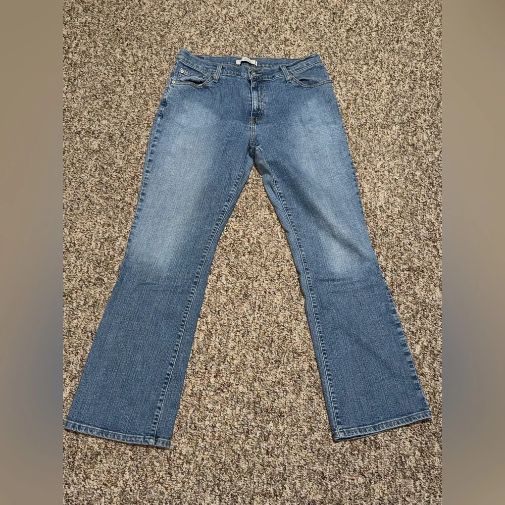 Women's size 12 Levi's‎ Classic Blue Women's Jeans, 12M, pants, bootcut